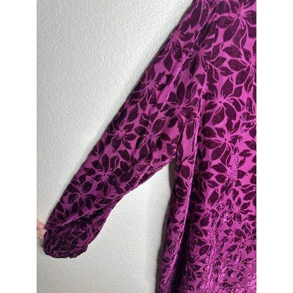 Torrid Blouse Womens 3X Purple Velvet Burnout Floral Long Sleeve Bohemian Top - Picture 4 of 6